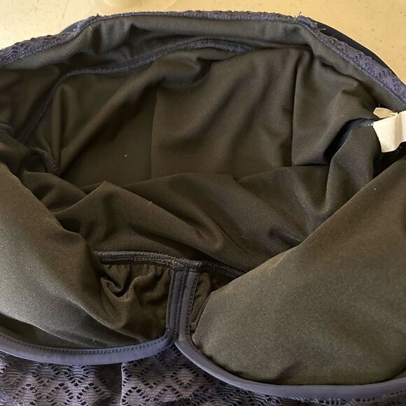 Croft & Barrow Navy swimsuit - Picture 5 of 11